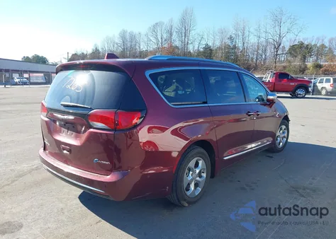 2018 Chrysler Pacifica Hybrid Limited z USA, uszkodzony, nr VIN 2C4RC1N70JR365814